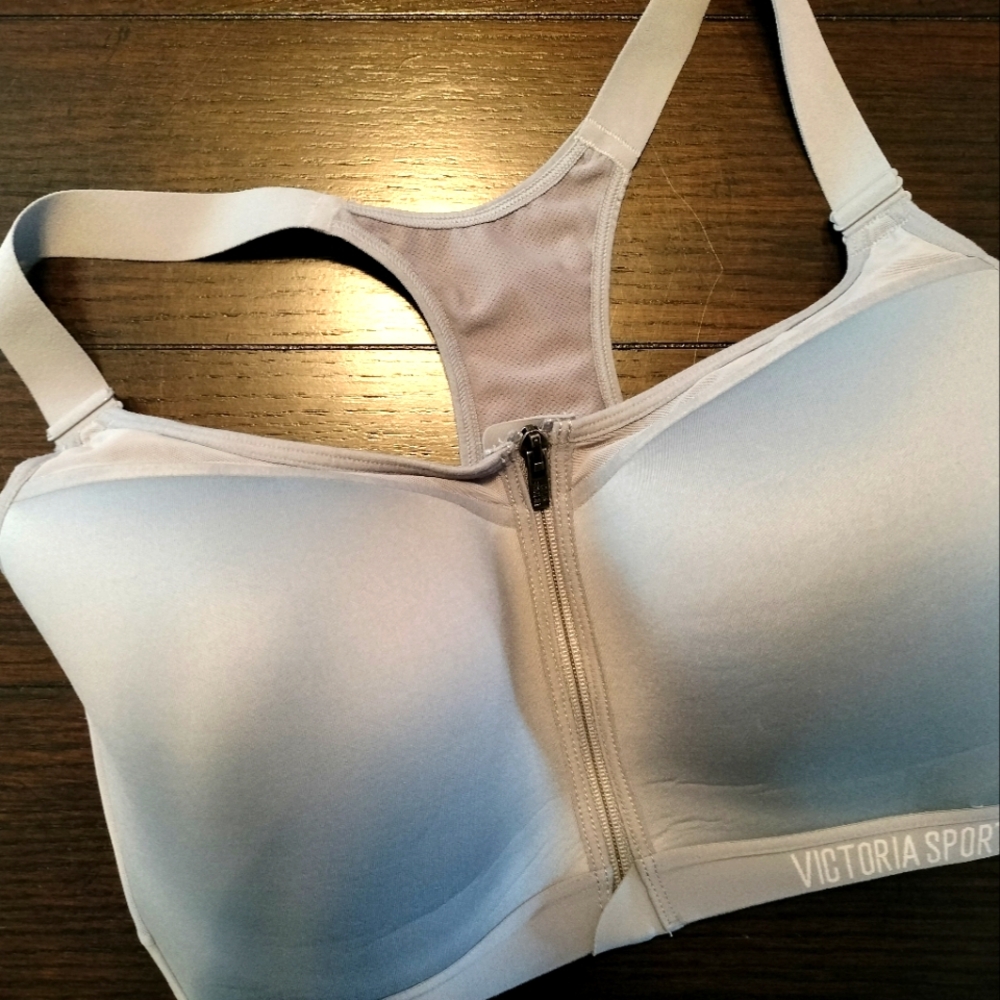 VS Sports Bra